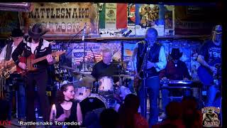 'Rattlesnake Torpedos' live aus dem Rattlesnake Saloon