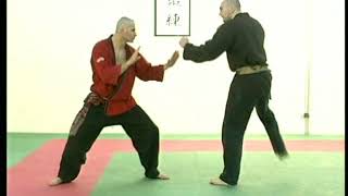 №5 #travail_traditionnel Franck #Ropers - #Pencak Silat Traditionnel