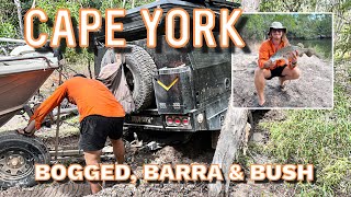 CAPE YORK Bogged For Two Hours With No Phone Service - LAPPING AUSTRALIA EP. 6