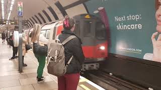 x2 Northern Line 1995 stock at Clapham North - TransportStuff Shorts