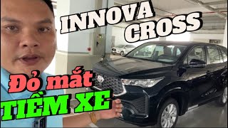 TOYOTA INNOVA CROSS  đỏ mắt tiềm xe tháng 8/24