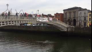 Anti-Trump Banner unfurled on the Ha'Penny Bridge