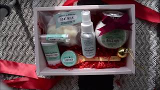 12 Claire Organics Enchanted Christmas unbox