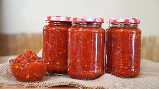 Verano atrapado en un tarro! ADJIKA, salsa casera 100% natural con pocos ingredientes. Va con todo!!