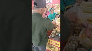 keramaian takjil di jln kualu panam #shortsvideo #shorts #youtubeshorts