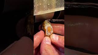 Husk Grinding | Revealing an agate