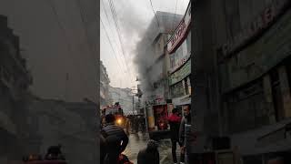 Fire At Solan Mall Road | सोलन माल रोड पर लगी आग🔥🚒 | Sahni Medico's | Solan Himachal Pradesh