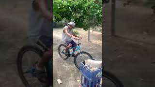 Mi abuelo en bicicleta