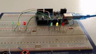 Simulazione semaforo con Arduino