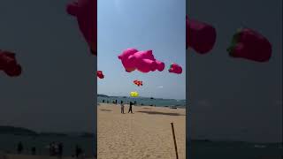 Wow look at these kites on pattaya beach #dimeshorts