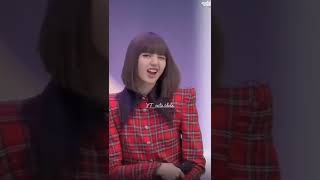 Lisa's reaction when she spoiled money choreography 😂