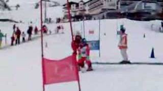 Gone in 10 seconds - Carlotta's ski race