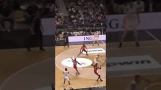 DENNIS SCHRODER TROLLS DILLON BROOKS AFTER DROPPING HIM TO THE FLOOR - GERMANY VS CANADA #shorts