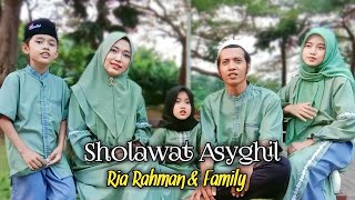 SHOLAWAT ASYGHIL - by KELUARGA RIA RAHMAN ( RR Official )