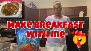 Make Breakfast with me… New recipe off Pinterest ( cinnamon roll pancakes😋)