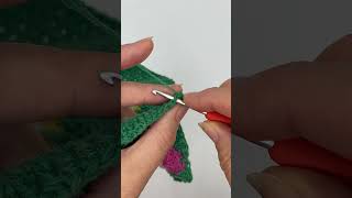 I’m a big fan of the extended single crochet (esc) stitch - here’s a mini tutorial #crochet #shorts