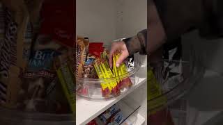 PANTRY ORGANIZATION | PANTRY CLEAN + RESTOCK | CLEANING MOTIVATION