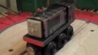 Thomas wooden railway discussion: Diesel