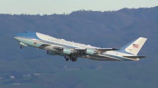 Air Force One Taking off out of Moffett Field