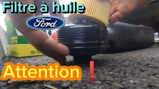 La technique unique pour changer un filtres à huile Ford