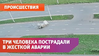 Три человека пострадали в результате жесткой аварии в Оренбурге