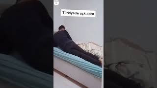 Daha fazla komik videolar için abone olmayı unutmayın 😄