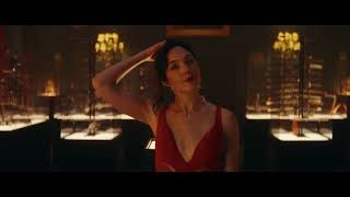 Red Notice - Fight Scene Dwayne Johnson & Ryan Reynolds Vs Gal Gadot