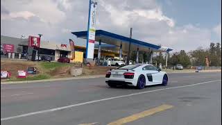 Purple-Wheeled Audi R8 V10 Plus