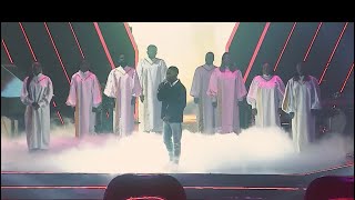 Mind blowing opening performance of 121Selah and The Voice Season 4 judges.