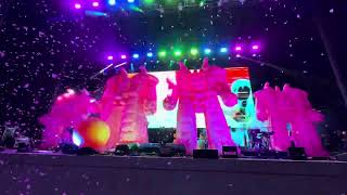 Yoshimi Battles The Pink Robots Pt. 2 (Live At VetsAid 2023 11-12-23) - The Flaming Lips