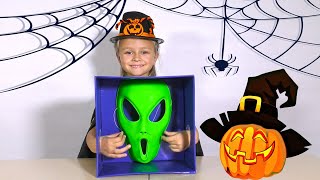 ЧТО В КОРОБКЕ ЧЕЛЛЕНДЖ ХЕЛЛОУИН 2018 / WHAT'S IN THE BOX Halloween Challenge