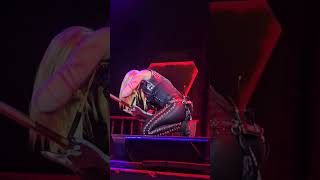 Nita Strauss incredible performance