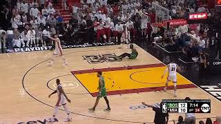 Jimmy Butler blocks Jaylen Brown then gets the basket on the other end😨