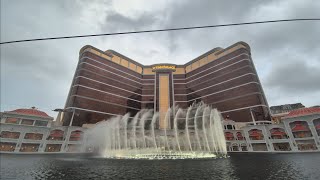 Performance Lake At Wynn Palace - Singin' In The Rain By Gene Kelly