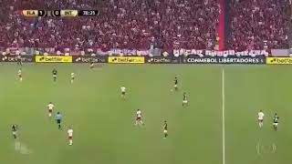 Bruno Henrique domina e  é  GOOOLL do Mengão.