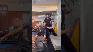 Parkour classes delhi noida  FlyFlipper | calisthenicclass | fitness strenth training #shorts