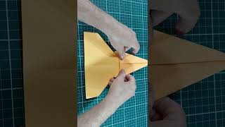 Como fazer AVIÃO DE PAPEL origami, diferente, redondo #shorts