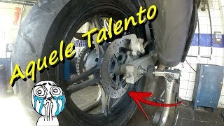 🔴  TROCA DE ÓLEO E DISCO DE FREIO DA FAZER YS 250 - By Elton Motovlog