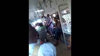 Senegal : Dispute dans un bus Tata