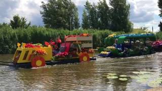 Traveller: The Netherlands, Westland, Sailing flowers, "varend corso" 2017