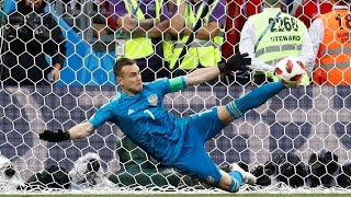 Best goalkeeper saves in the world cup 2018