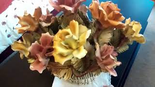 Capodimonte rare vintage antique collector porcelain large flower centerpiece Italy 01