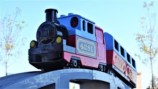 LEGO Duplo Train ☆ A train toy runs in the park!