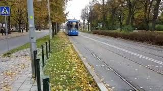 Schweden: Einfahrt der Straßenbahn in Stockholm