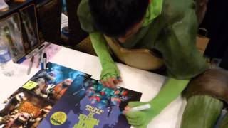 Nick Palma signing autographs, Teenage Mutant Ninja Turtles, Mikey