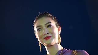 Pancake Khemanit, Thai actress  led over 500 dancers in a dance to honour the Naga in Nong Khai