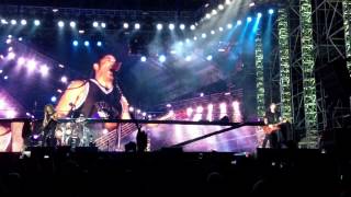 Metallica - Nothing Else Matters & Enter Sandman (Live In Jakarta 2013)