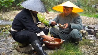 游侠松 | 山林水间户外制作麻辣肥肠鱼火锅 | Outdoor cooking spicy pork Intestines fish hot pot