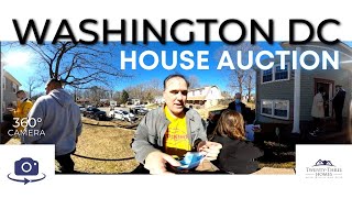 Should You Buy a House at Auction? - Here is what a house Auction looks like and feels like!!