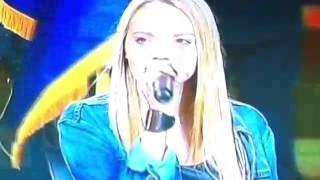 Danielle Bradbery sings National Anthem Orange Bowl